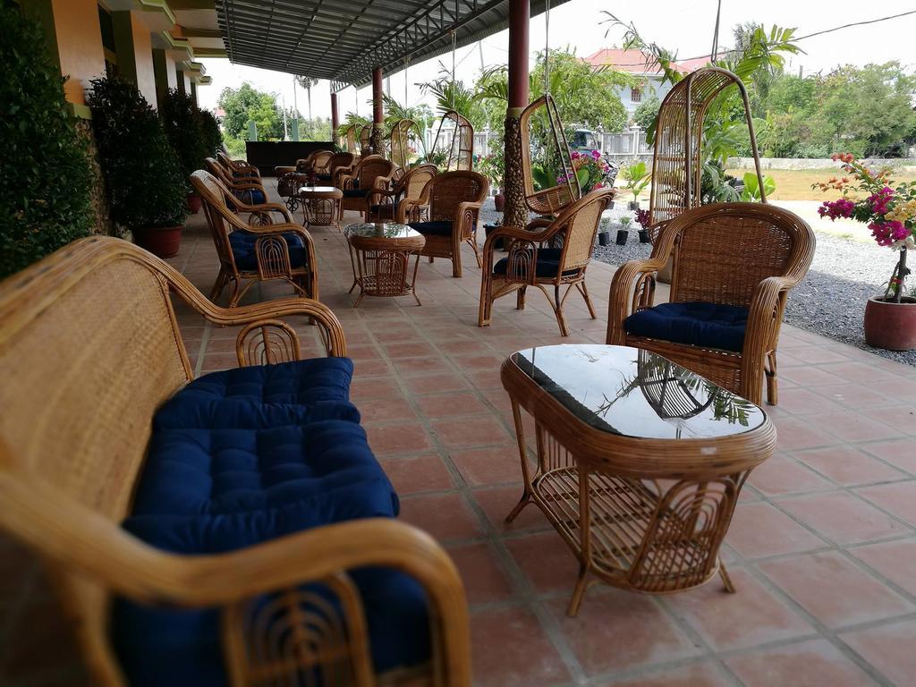 Nomads Guesthouse Kampot Luaran gambar