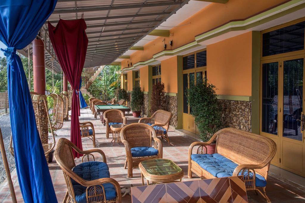 Nomads Guesthouse Kampot Luaran gambar