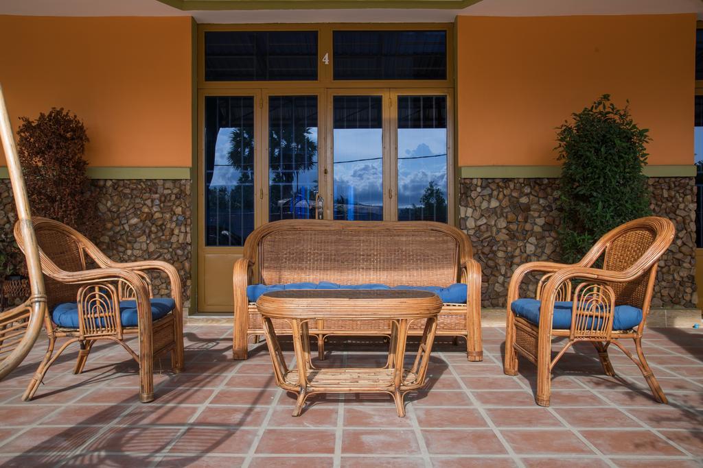 Nomads Guesthouse Kampot Luaran gambar