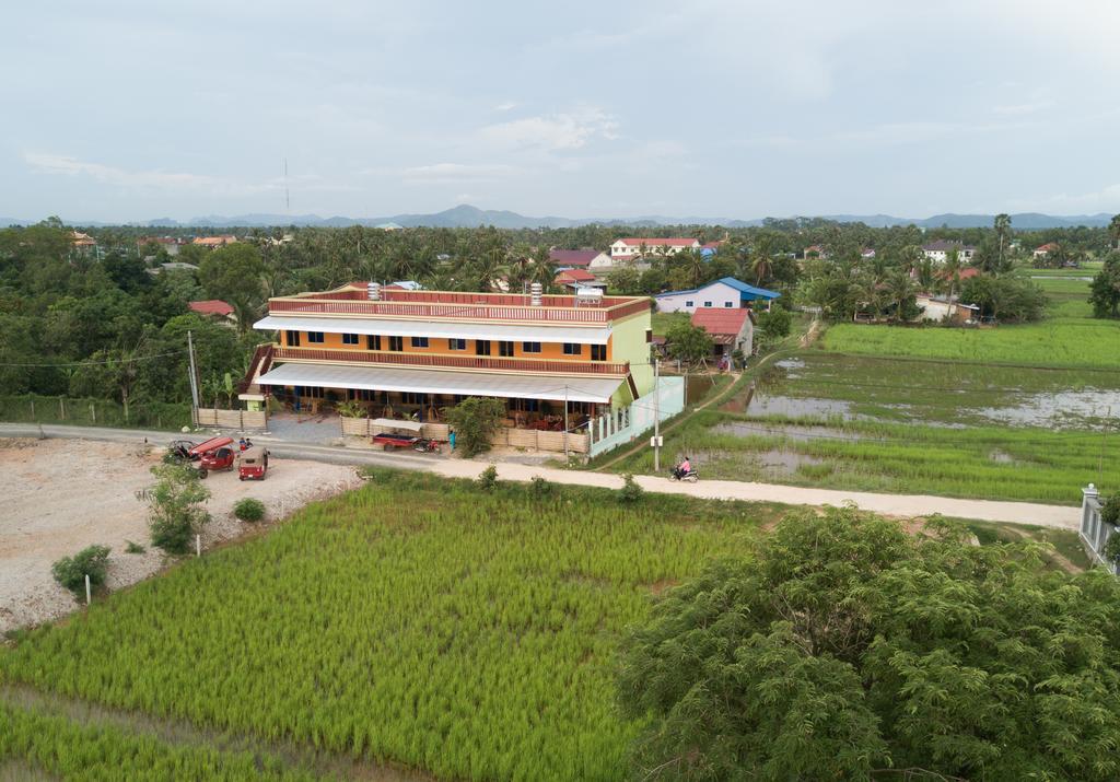 Nomads Guesthouse Kampot Luaran gambar