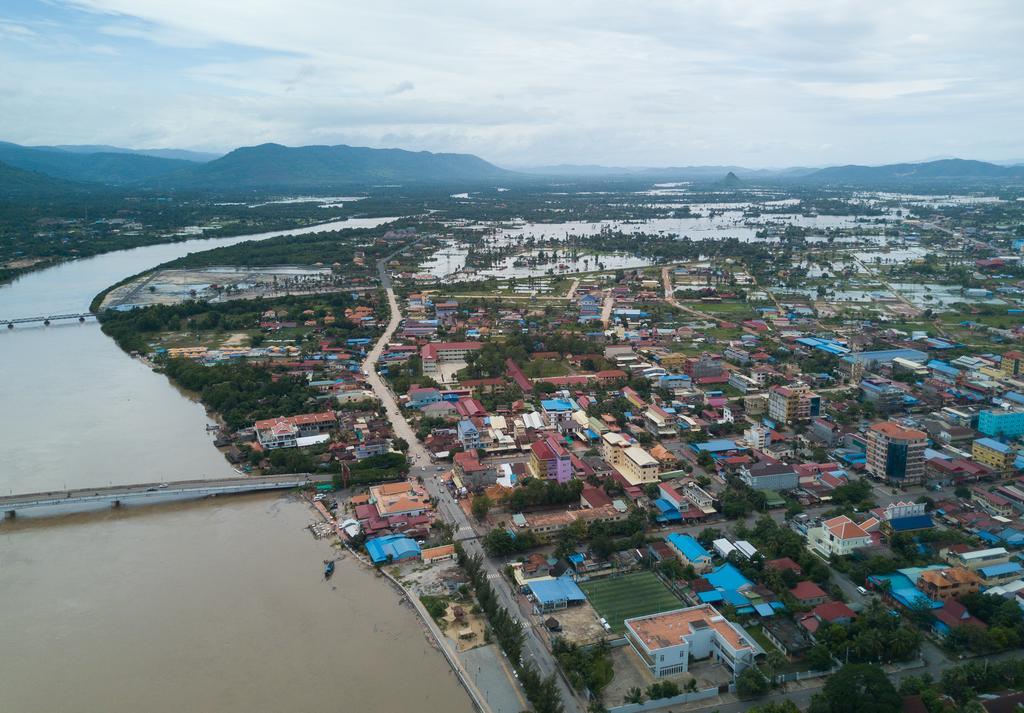Nomads Guesthouse Kampot Luaran gambar