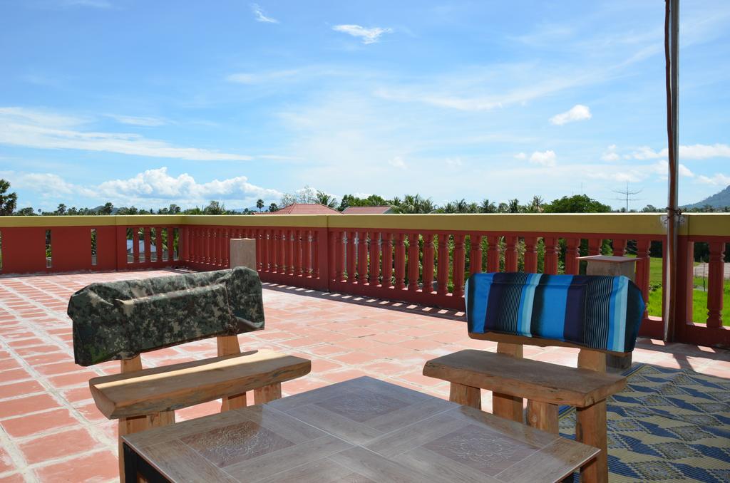 Nomads Guesthouse Kampot Luaran gambar