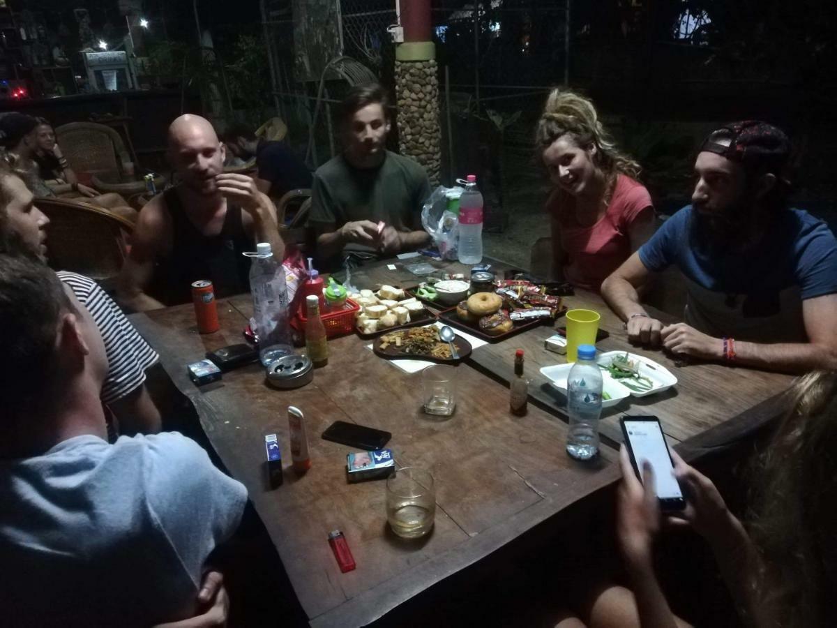 Nomads Guesthouse Kampot Luaran gambar